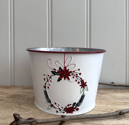 Festive Wreath Embossed Vintage Round Planter