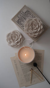 Rosa - coconut wax candle with rose shaped lid - pre order