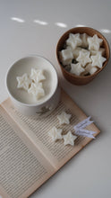 Load image into Gallery viewer, Christmas tree scented star shaped wax melts | Christmas 