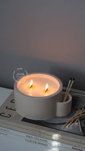 Load image into Gallery viewer, Spiced Orange wooden wick candle