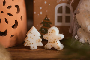 Box of 20 Gingerbread Men + Christmas Tree Soy Wax Melts