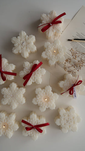 Snowflake candle | Christmas decor | Winter decor 